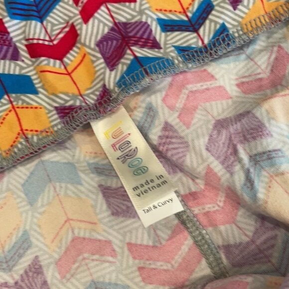 TC NWOT LuLaRoe Leggings AA31 5006 - Picture 3 of 3